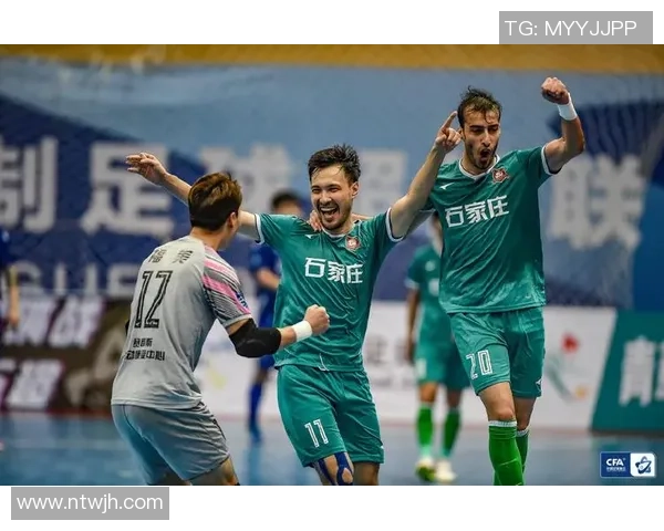 武汉网球队在全国锦标赛中以90分强势领跑积分榜,展现出色竞技状态