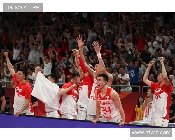 重庆篮球队在世界杯积分榜中以66分稳居第一名展现强劲实力